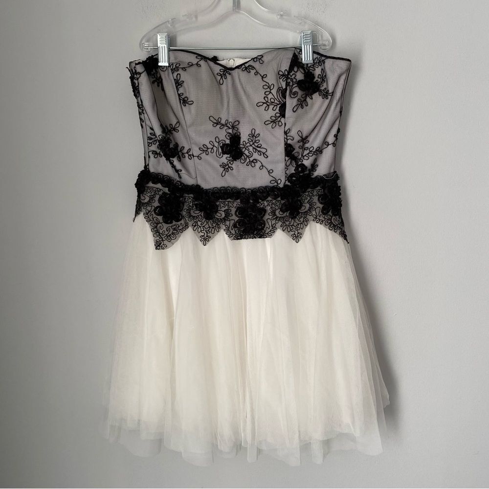 Nights by Teeze Me Juniors Strapless Mini Tulle Dress
